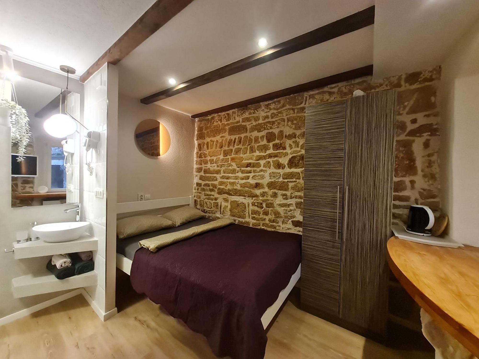 Rooms & Studio Apartments Šibenik Quarto foto