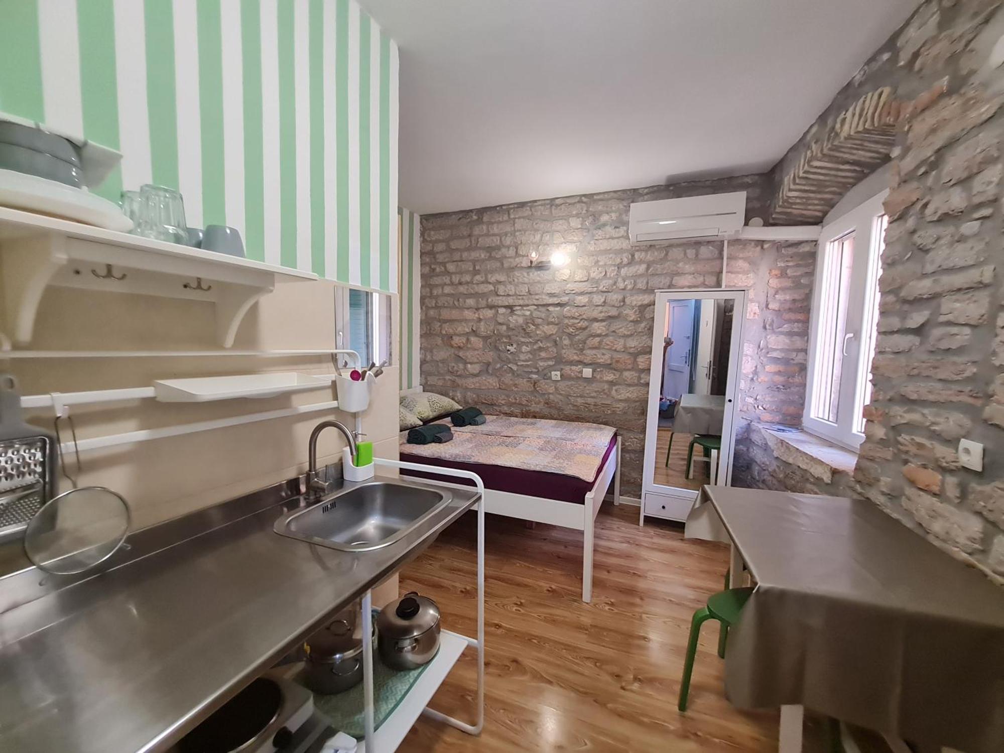 Rooms & Studio Apartments Šibenik Quarto foto